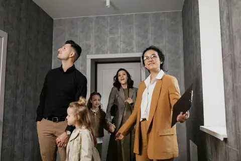 Jakie czynniki należy wziąć pod uwagę podczas wyboru mieszkania dla dużej rodziny?