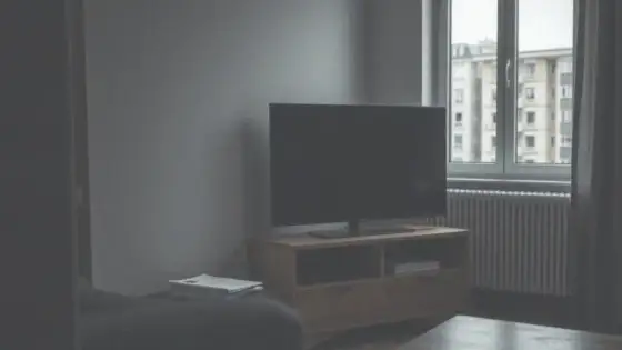 Kto płaci abonament RTV w wynajmowanym mieszkaniu? Wyjaśniamy!